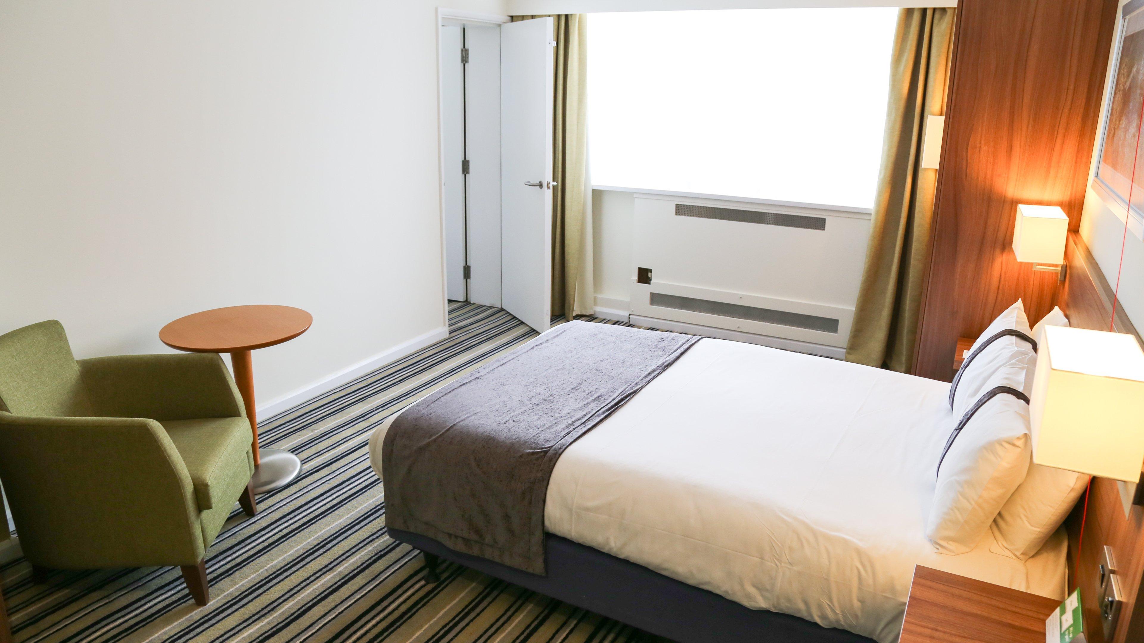 Holiday Inn Runcorn M56 Junction 12 By Ihg Exterior foto