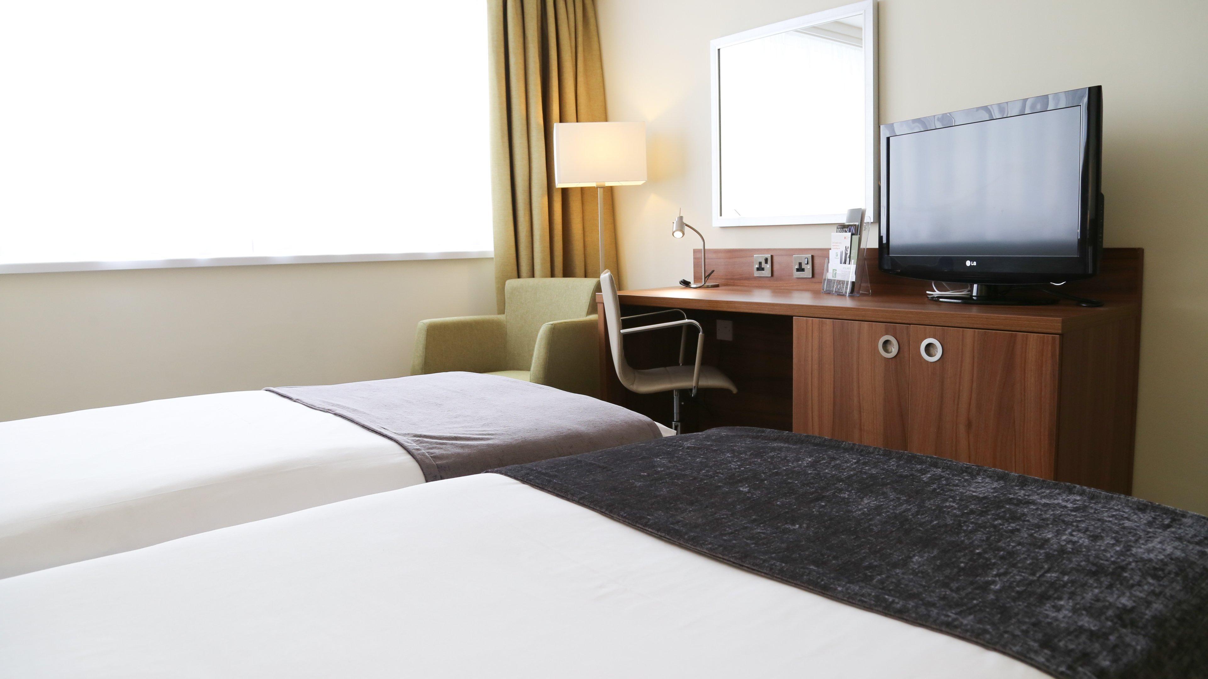 Holiday Inn Runcorn M56 Junction 12 By Ihg Exterior foto